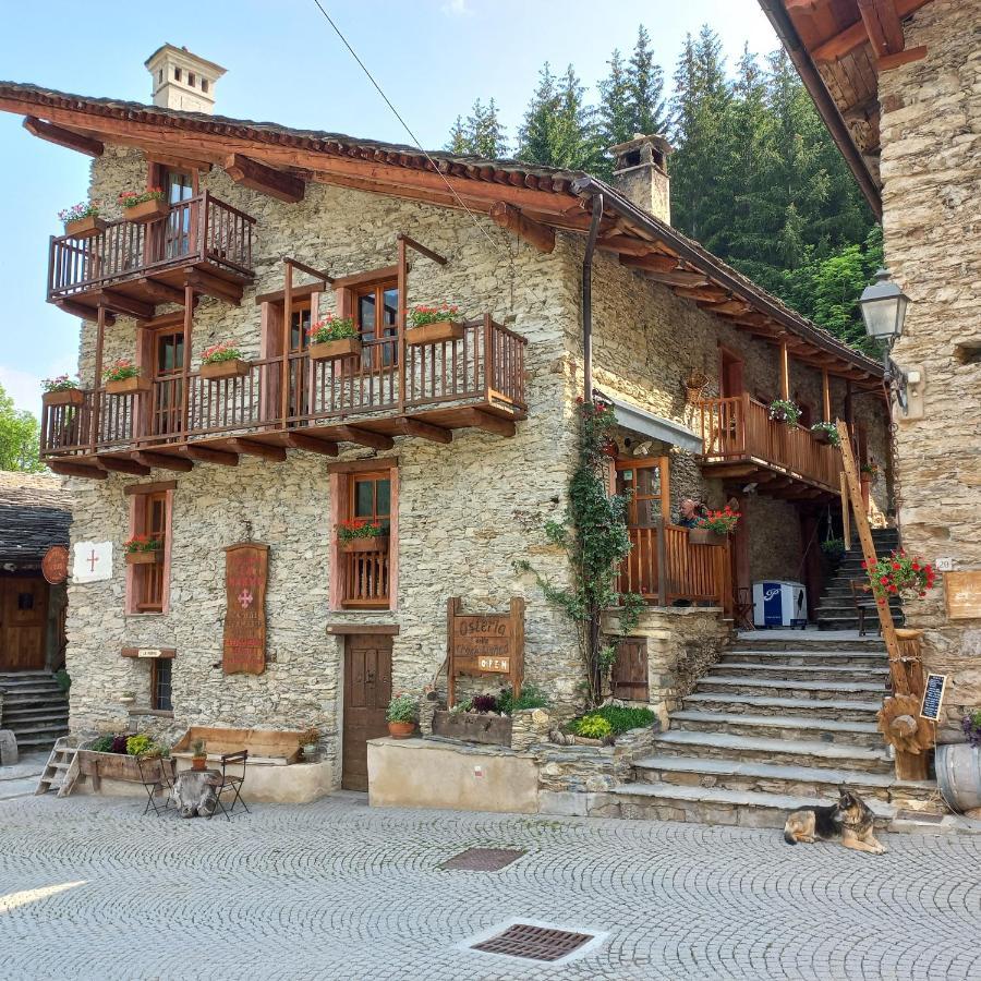 Albergo Diffuso La Marmu Osteria Della Croce Bianca มาร์โมรา ภายนอก รูปภาพ