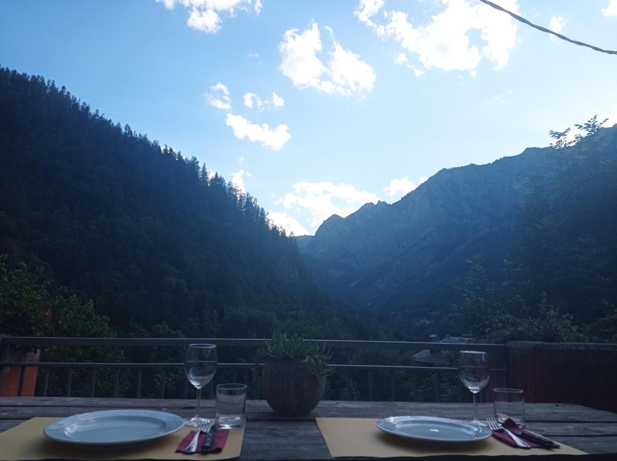 Albergo Diffuso La Marmu Osteria Della Croce Bianca มาร์โมรา ภายนอก รูปภาพ